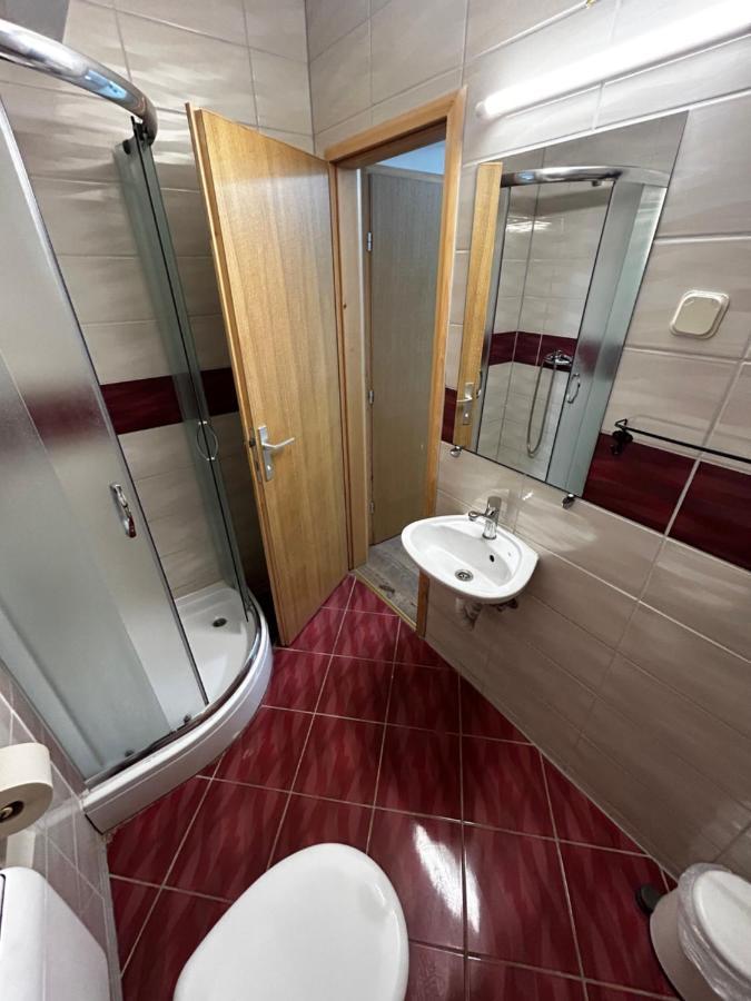 Sobe Zimmer Frei Pozega Exteriér fotografie
