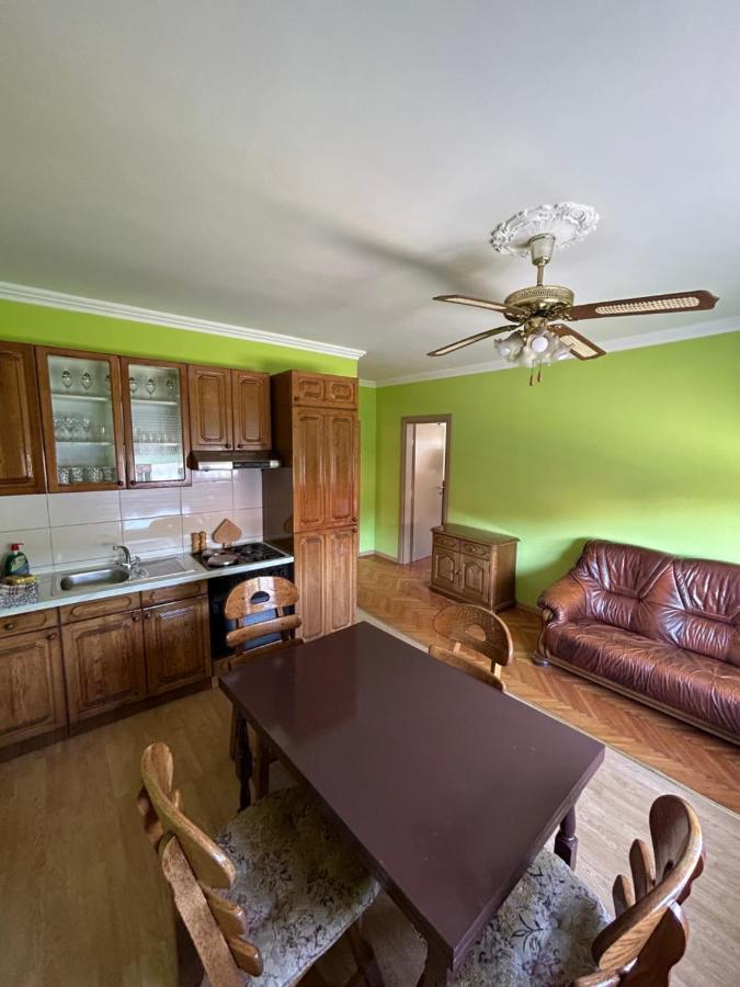 Sobe Zimmer Frei Pozega Exteriér fotografie